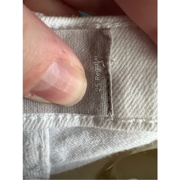 Everlane Women's High Rise Kick Crop Jeans Raw Hem Denim White Size 25R - Picture 8 of 11